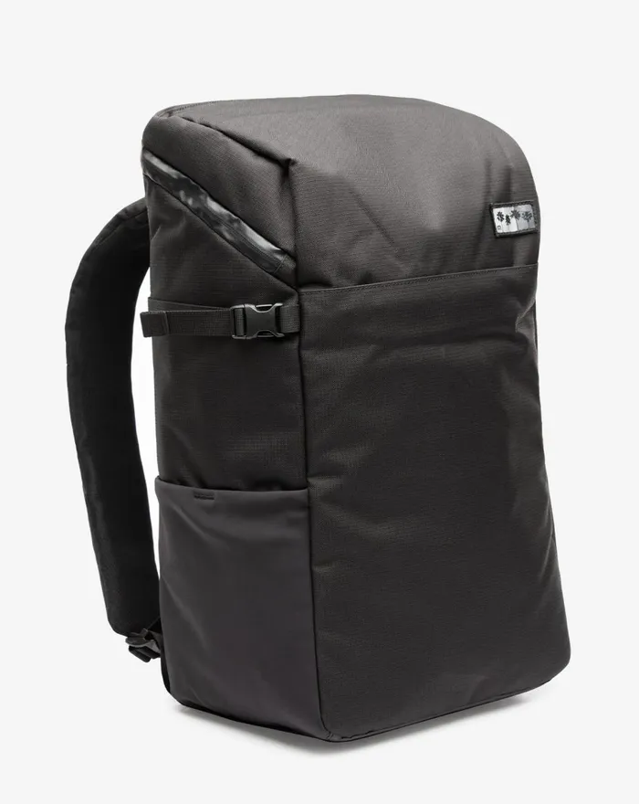 Accessories Luggage and Backpacks TravisMathew BELOW ZERO BACKPACK COOLER Black