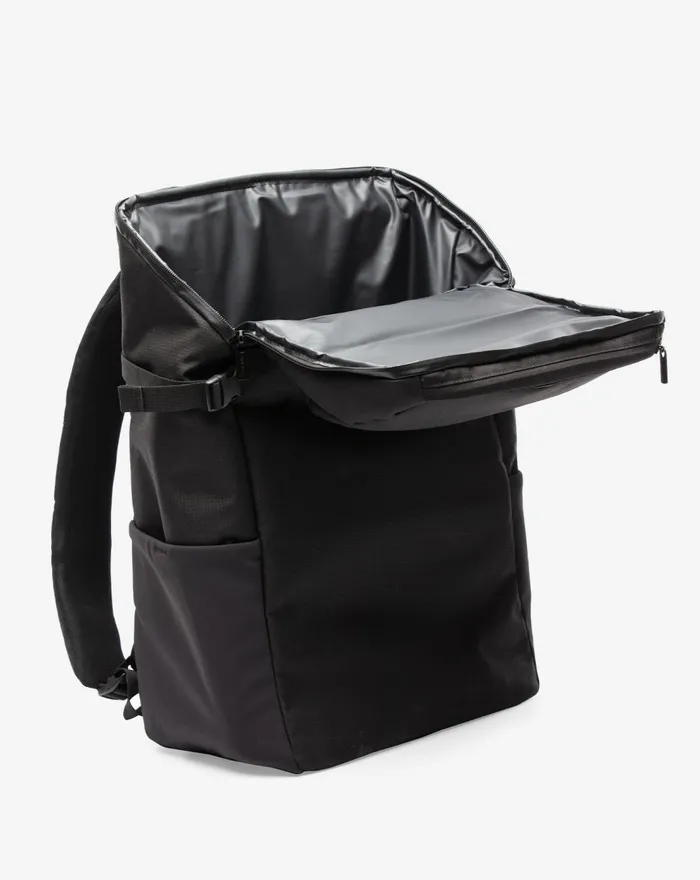Accessories Luggage and Backpacks TravisMathew BELOW ZERO BACKPACK COOLER Black