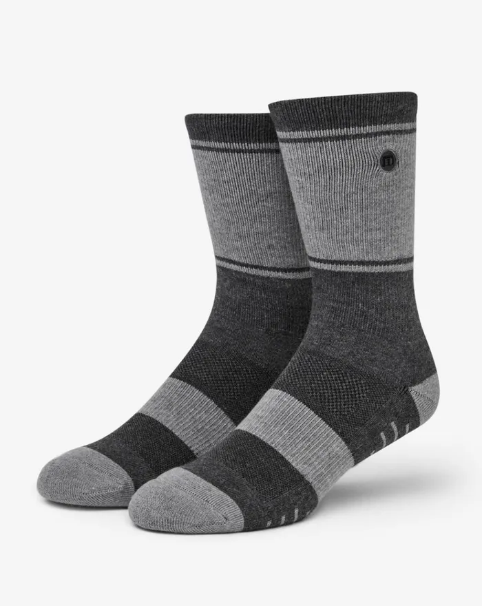 Accessories Socks TravisMathew BAJA 20 CREW SOCK Heather Grey Pinstripe