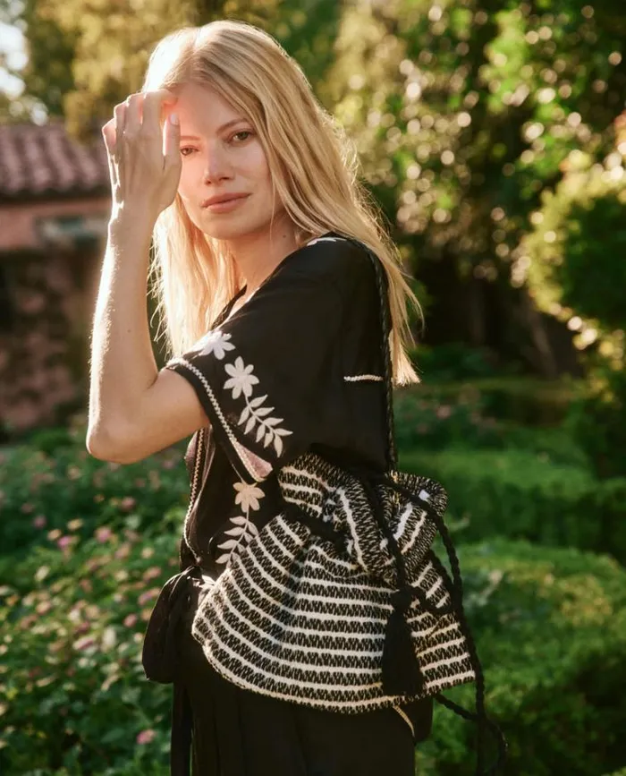 Bags Women039s The Great The Cinched Bag Black And Cream
