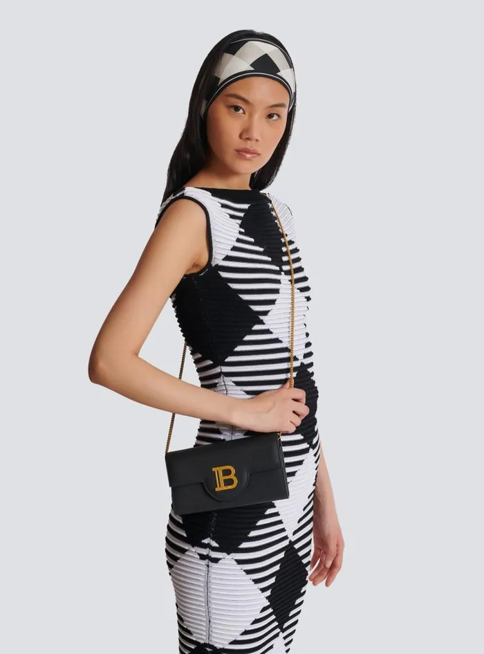 Balmain Small Leather Goods Women BBuzz Wallet On Chain In Grained Leather Black