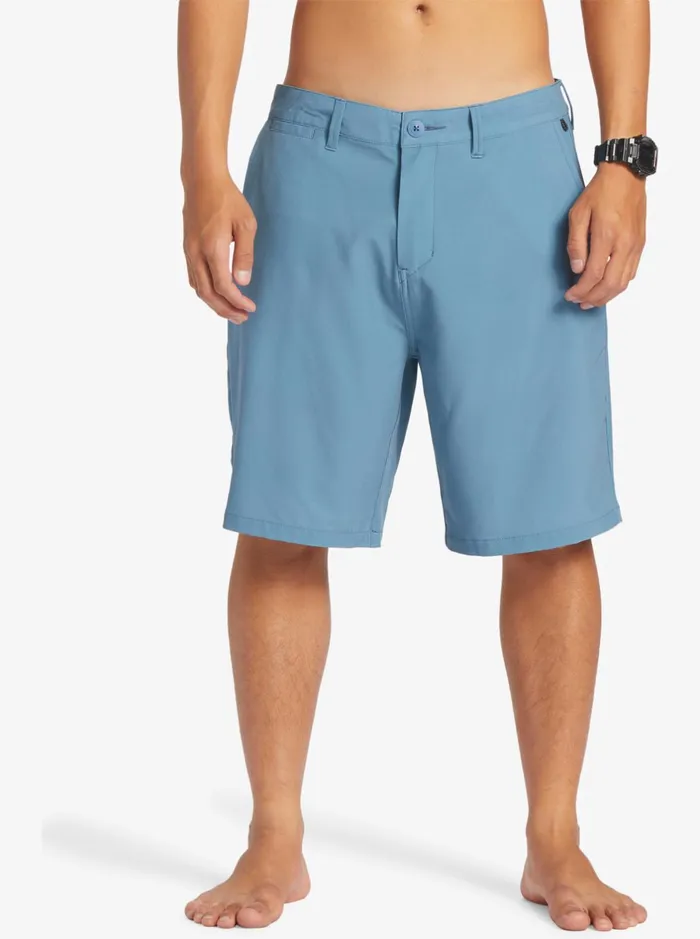 Boardshorts Men Quiksilver Ocean Union Amphibian 20034 Hybrid Shorts Aegean Blue Boardshorts Men Quiksilver Ocean Union Amphibian 20034 Hybrid Shorts Aegean Blue