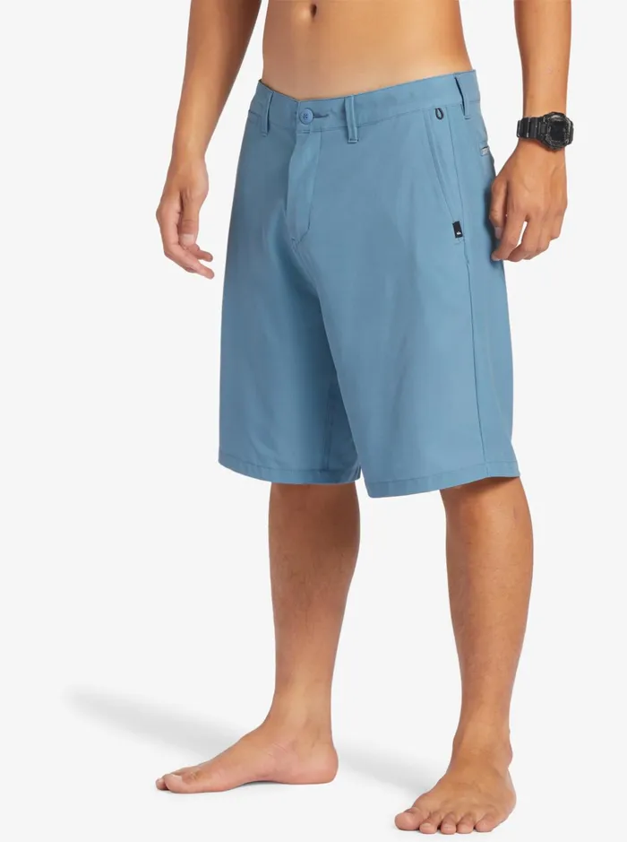 Boardshorts Men Quiksilver Ocean Union Amphibian 20034 Hybrid Shorts Aegean Blue Boardshorts Men Quiksilver Ocean Union Amphibian 20034 Hybrid Shorts Aegean Blue