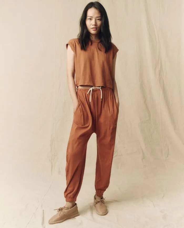 Bottoms Women039s The Great The Jersey Jogger Pant Canyon
