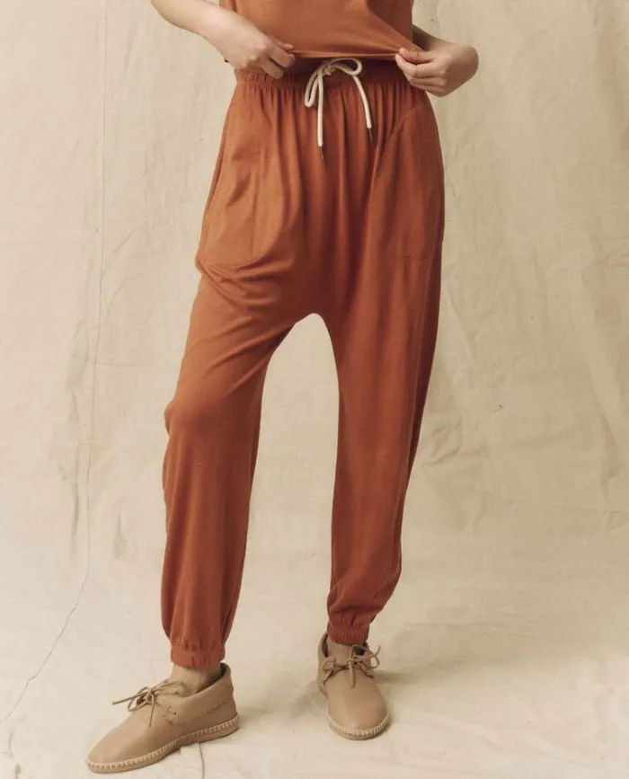 Bottoms Women039s The Great The Jersey Jogger Pant Canyon