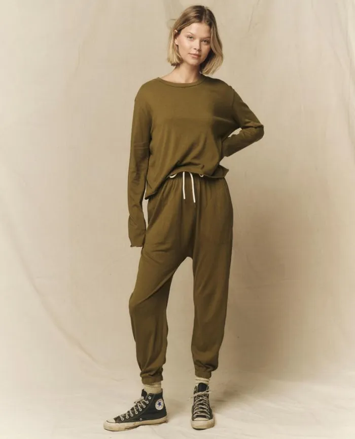 Bottoms Women039s The Great The Jersey Jogger Pant Fir Green