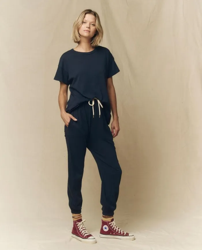 Bottoms Women039s The Great The Jersey Jogger Pant True Navy