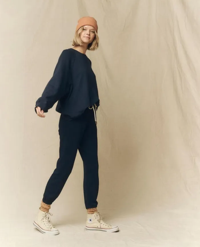 Bottoms Women039s The Great The Stadium Sweatpant True Navy