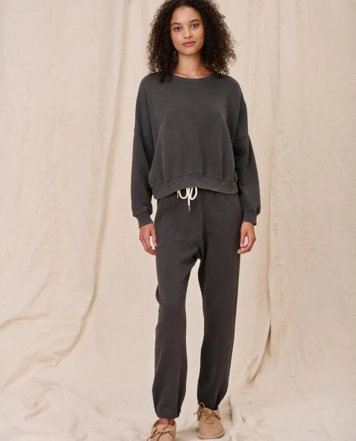 Bottoms Women039s The Great The Stadium Sweatpant Washed Black