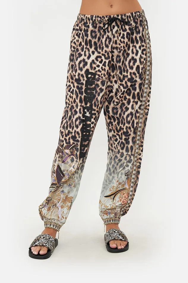 Camilla Activewear Sweat Pants With Centre Front Drawcord Nomadic Nymph 8211 Womens Camilla Activewear Sweat Pants With Centre Front Drawcord Nomadic Nymph 8211 Womens