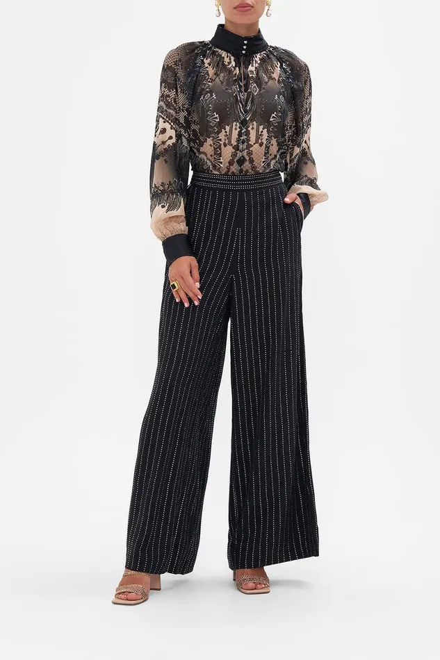 Camilla Blouses and Shirts Raglan Button Up Shirt Curtain Call Chaos 8211 Womens Camilla Blouses and Shirts Raglan Button Up Shirt Curtain Call Chaos 8211 Womens