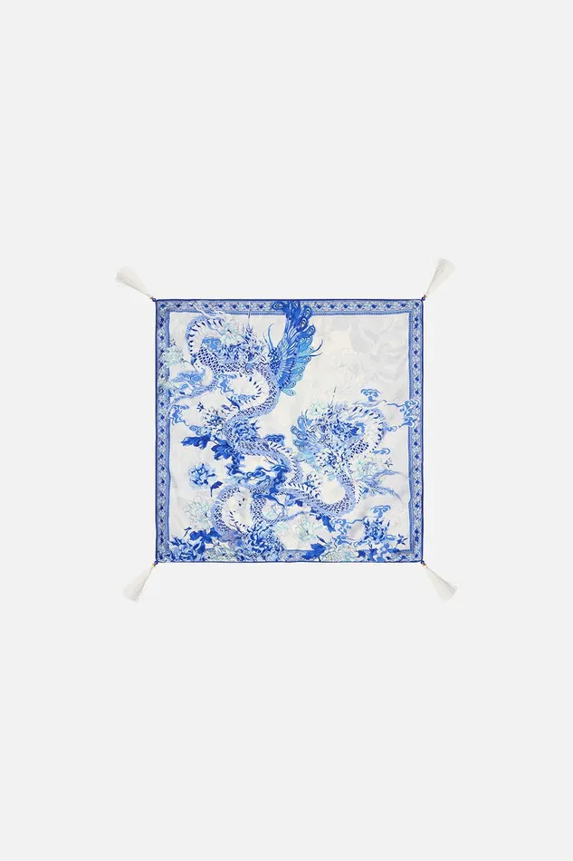 Camilla Cushions Large Square Cushion Heart Of A Dragon 8211 Accessories