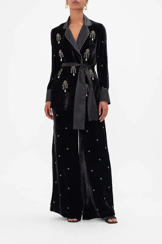 Camilla Jackets Relaxed Jacket With Split Cuffs A Night At The Opera 8211 Womens Camilla Jackets Relaxed Jacket With Split Cuffs A Night At The Opera 8211 Womens
