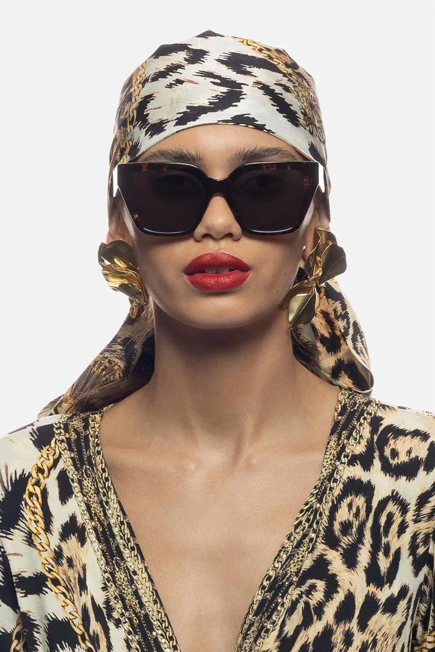 Camilla Sunglasses Bottomless Brunch Sunglasses Dark Tort Monogram 8211 Accessories