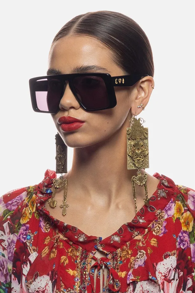 Camilla Sunglasses Fully Bookedsunglasses Solid Black 8211 Accessories