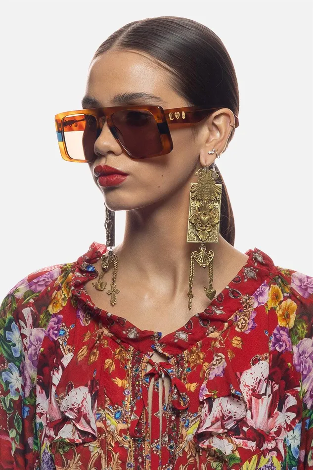 Camilla Sunglasses Fully Bookedsunglasses Vintage Tort Navy 8211 Accessories