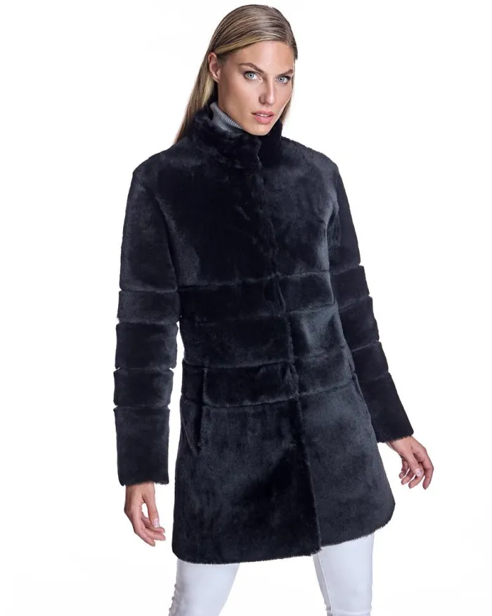 Coats Women039s Maximilian Horizontal Shearling Jacket