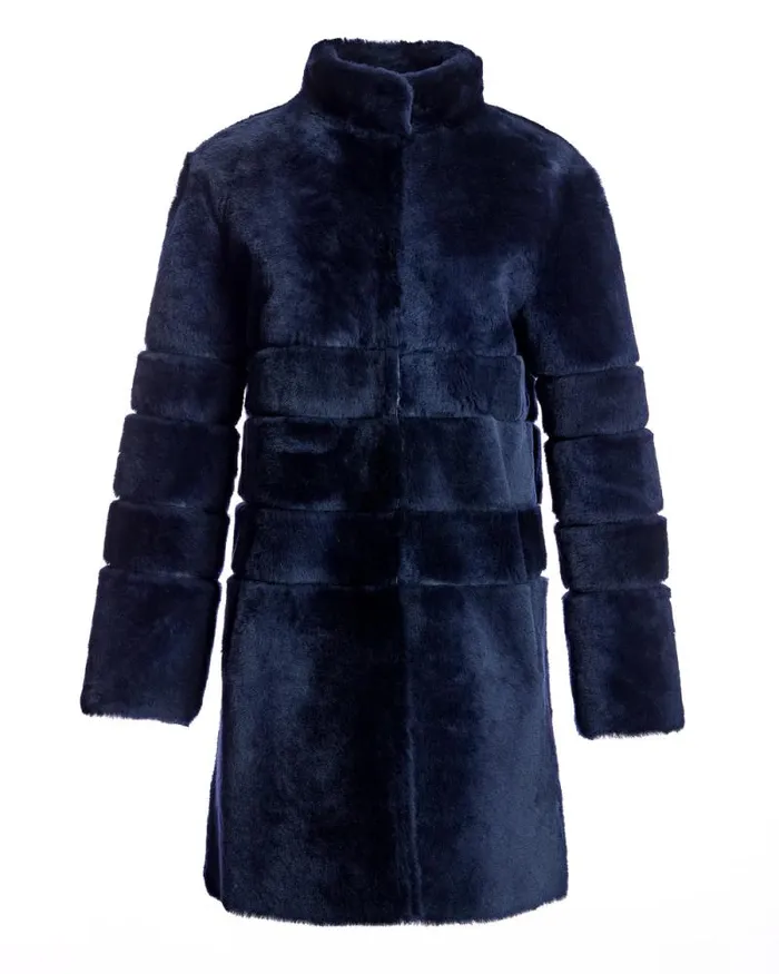 Coats Women039s Maximilian Horizontal Shearling Jacket