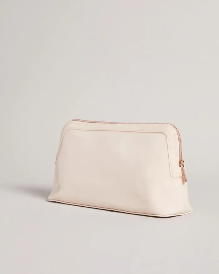 Curved Bow Wash Bag LtPink Women Ted Baker Wash and Makeup Bags Curved Bow Wash Bag LtPink Women Ted Baker Wash and Makeup Bags