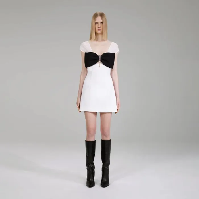 Dresses Woman SelfPortrait Black And White Crepe Bow Mini Dress Dresses Woman SelfPortrait Black And White Crepe Bow Mini Dress
