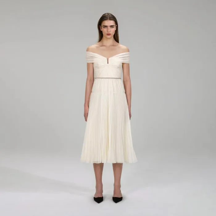 Dresses Woman SelfPortrait Cream Guipure Lace Midi Dress Dresses Woman SelfPortrait Cream Guipure Lace Midi Dress