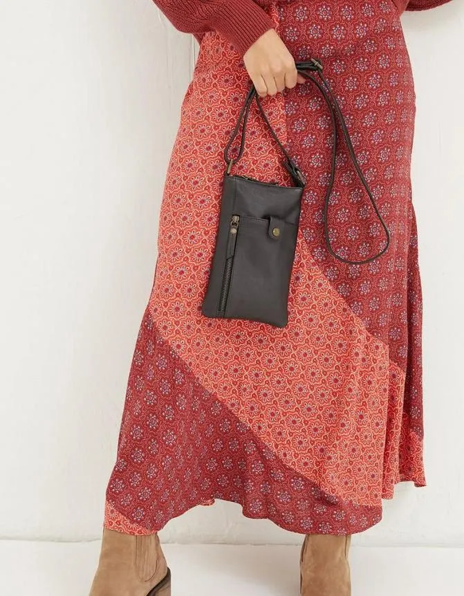 Fatface Bags and Purses Essie Multi Zip Phone Bag Black 8211 Women