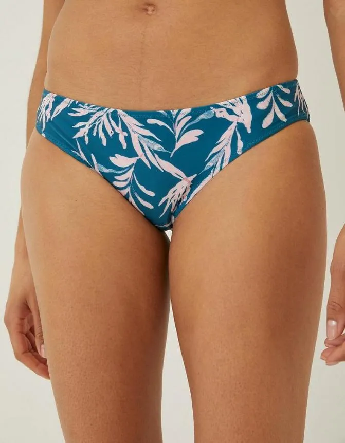Fatface Beachwear and Swimwear MCS Seaweed Bikini Bottoms Light Teal 8211 Women Fatface Beachwear and Swimwear MCS Seaweed Bikini Bottoms Light Teal 8211 Women