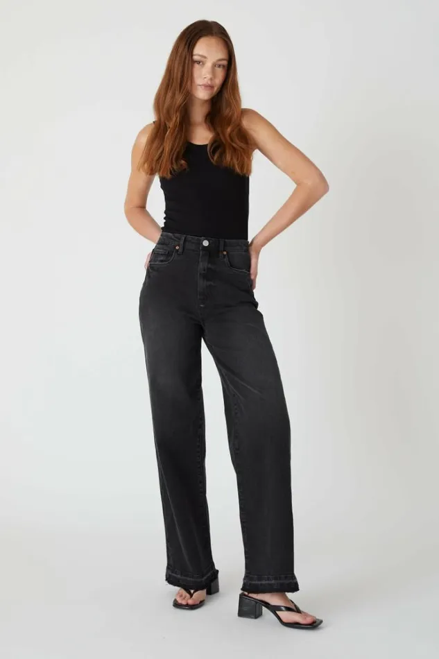 Franklin In Jet Setting Jean Women Blank NYC Pants
