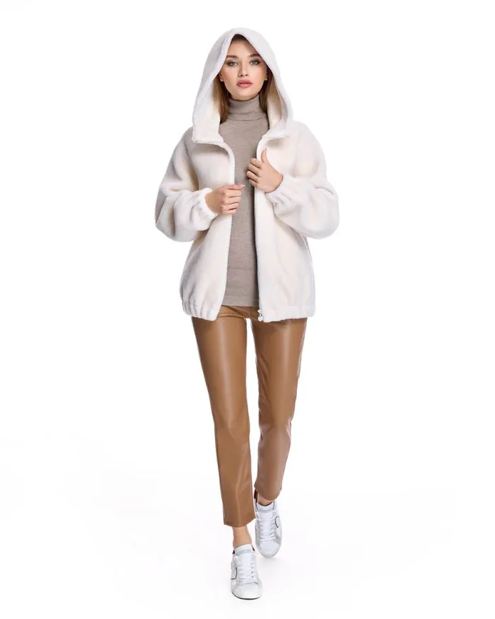 Jackets Women039s Maximilian Julia and Stella Lamb039s Wool Jacket With Hood