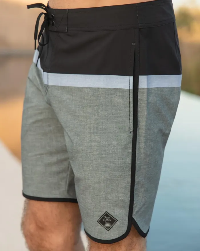 Men Boardshorts TravisMathew LEVEL FIVE HEAT BOARDSHORT Black