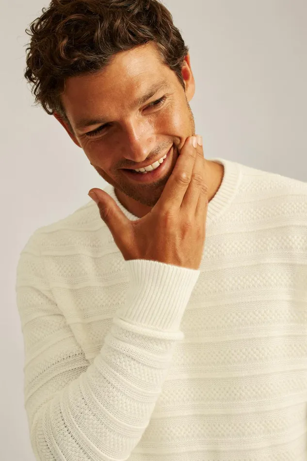 Men Crew and VNeck Sweaters Bonobos Midweight Texture Stitch Crew Neck Sweater Parchment Stripe