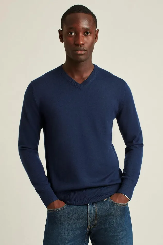 Men Crew and VNeck Sweaters Bonobos Washable Merino VNeck Sweater Navy
