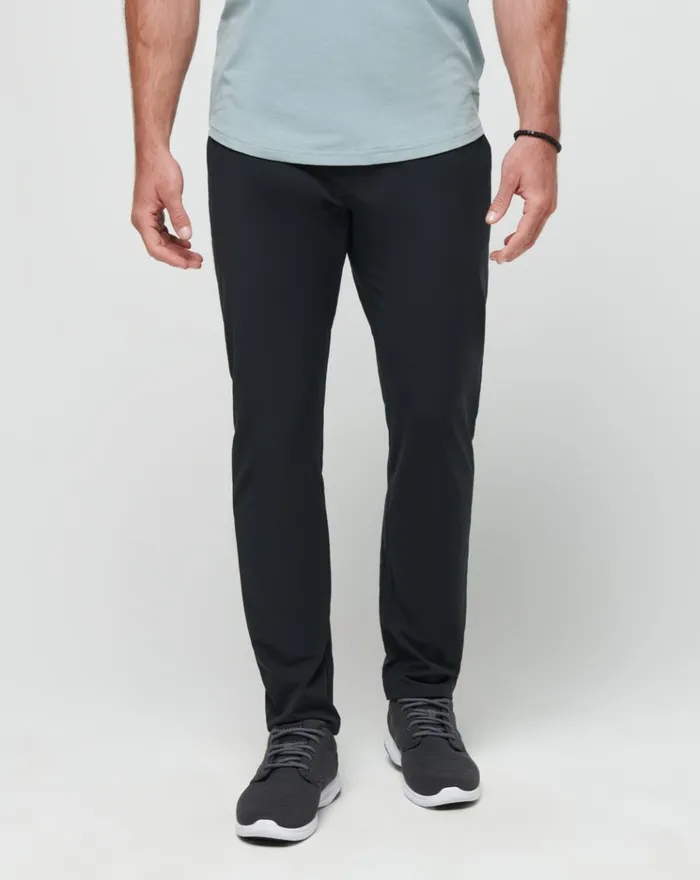 Men Pants TravisMathew OPEN TO CLOSE TECH CHINO PANT Black