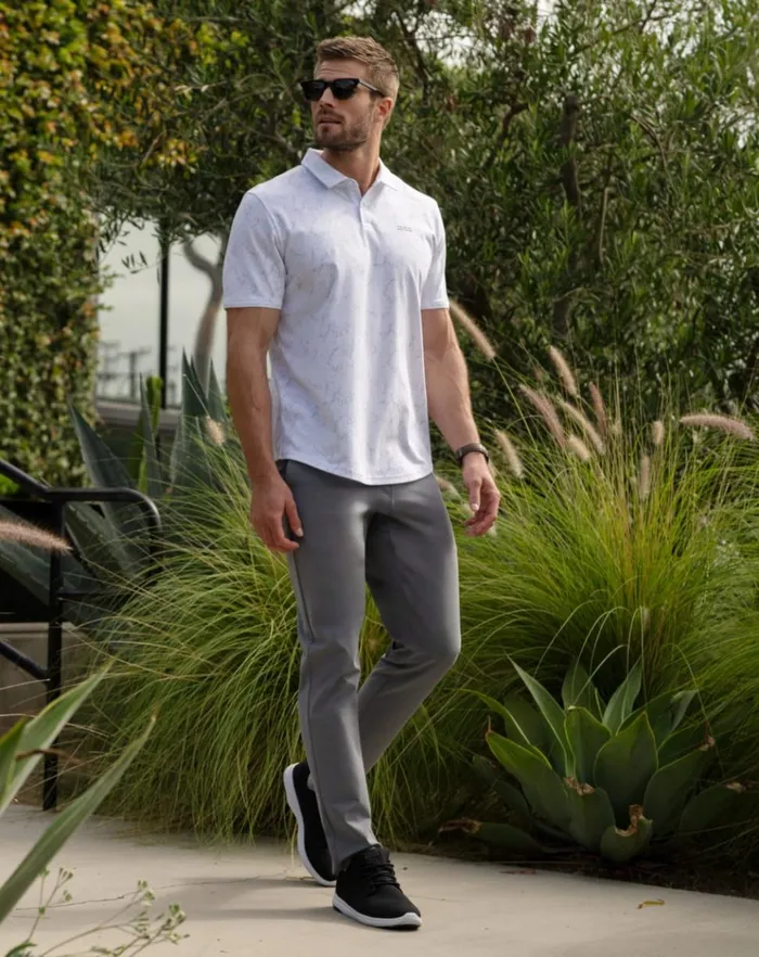 Men Pants TravisMathew OPEN TO CLOSE TECH CHINO PANT Heather Quiet Shade