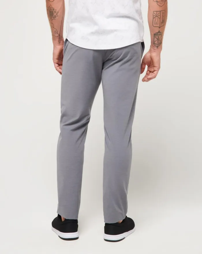Men Pants TravisMathew OPEN TO CLOSE TECH CHINO PANT Heather Quiet Shade