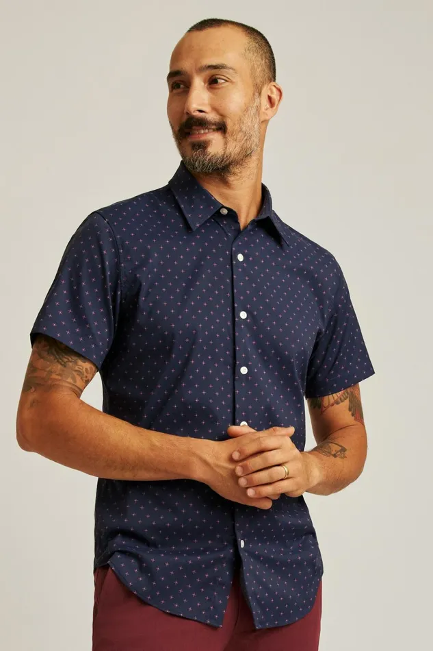 Men Short Sleeve Shirts Bonobos Tech Short Sleeve Shirt Navy Star Fire Geo