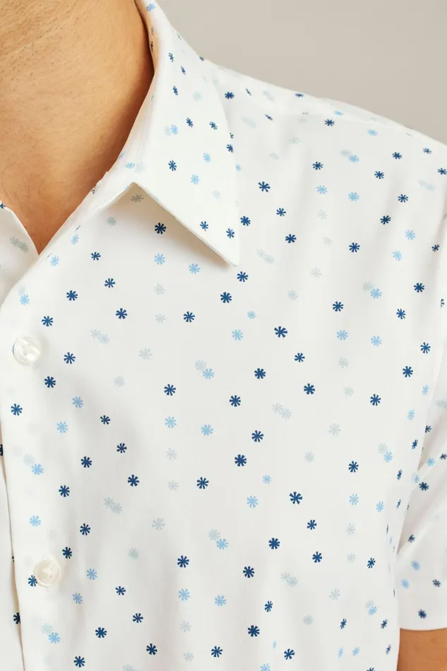 Men Short Sleeve Shirts Bonobos Tech Short Sleeve Shirt White Winter Wonderland