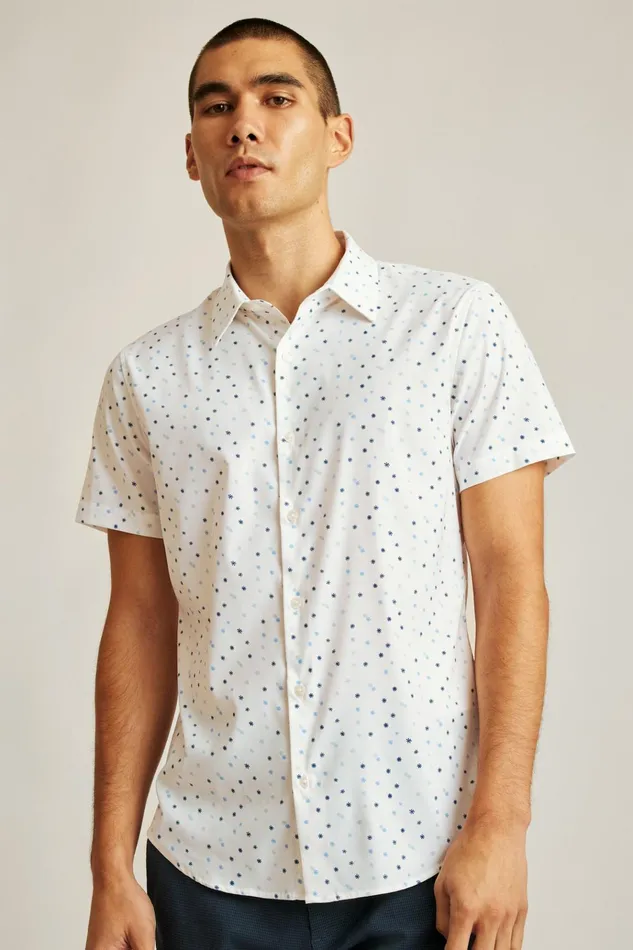 Men Short Sleeve Shirts Bonobos Tech Short Sleeve Shirt White Winter Wonderland