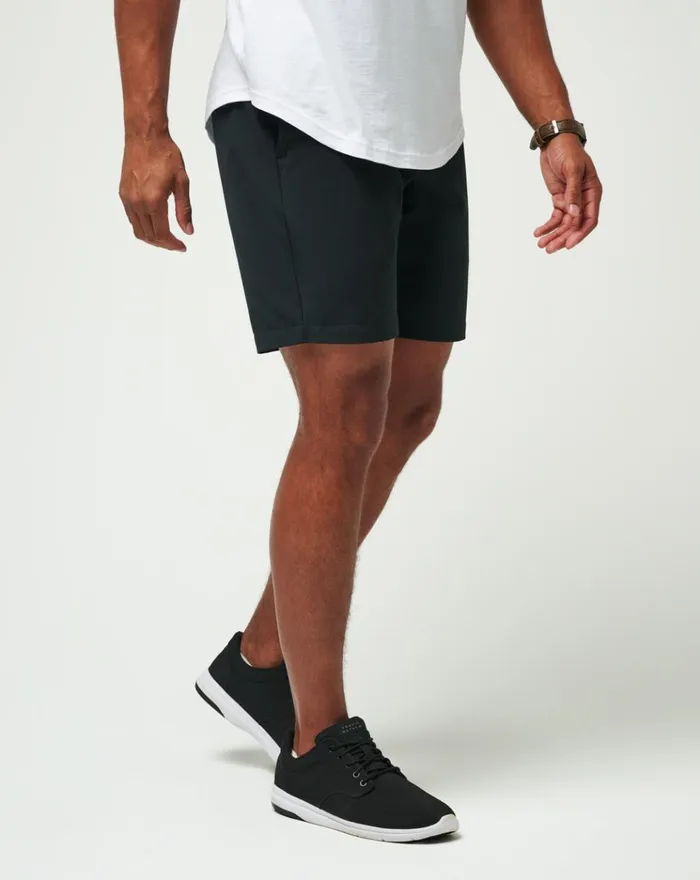 Men Shorts TravisMathew TECH CHINO SHORT Black