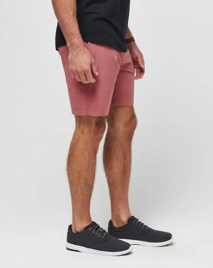 Men Shorts TravisMathew TECH CHINO SHORT Heather Roan Rouge