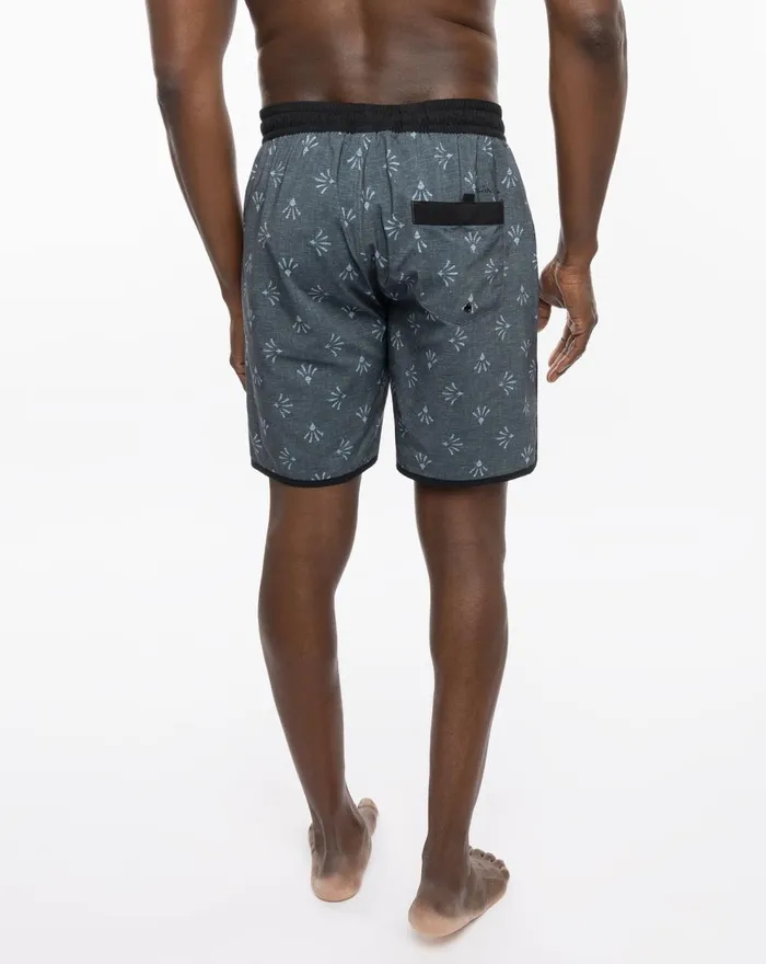 Men Shorts TravisMathew TERRACE PARK BOARDSHORT Heather Black Men Shorts TravisMathew TERRACE PARK BOARDSHORT Heather Black