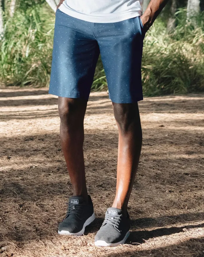 Men Shorts TravisMathew UPWARDLY MOBILE SHORT Insigniavintage Indigo