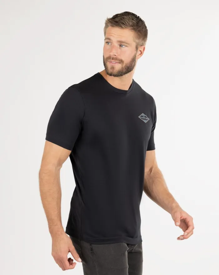 Men Tees TravisMathew DROPPED CALL TEE Black
