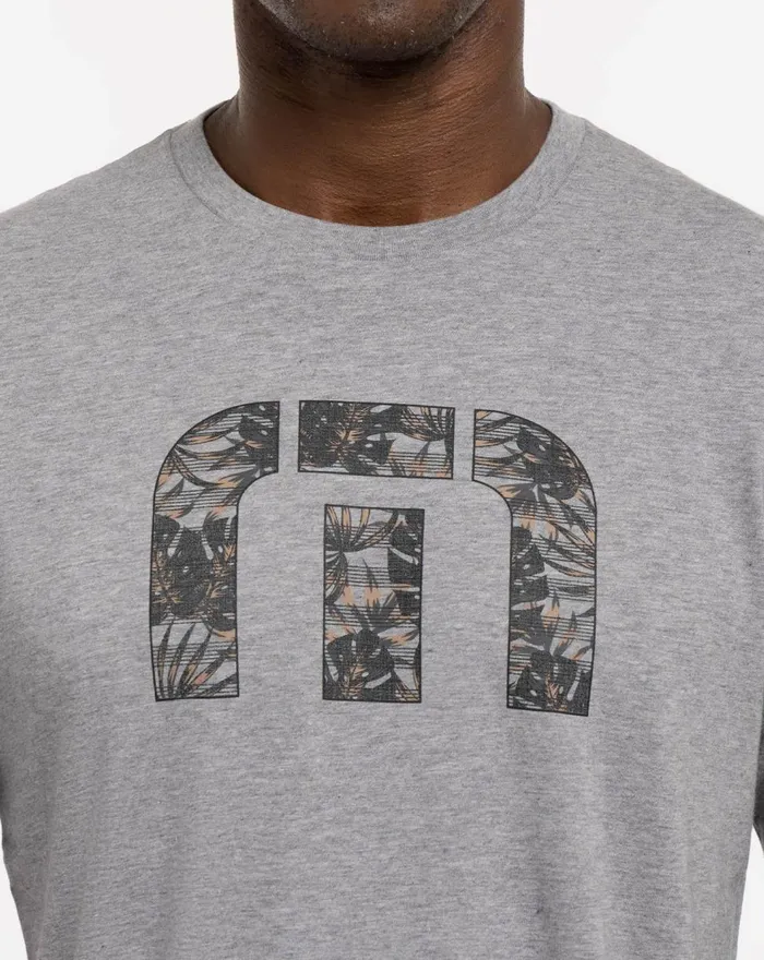 Men Tees TravisMathew FIXED ODDS TEE Heather Grey Men Tees TravisMathew FIXED ODDS TEE Heather Grey