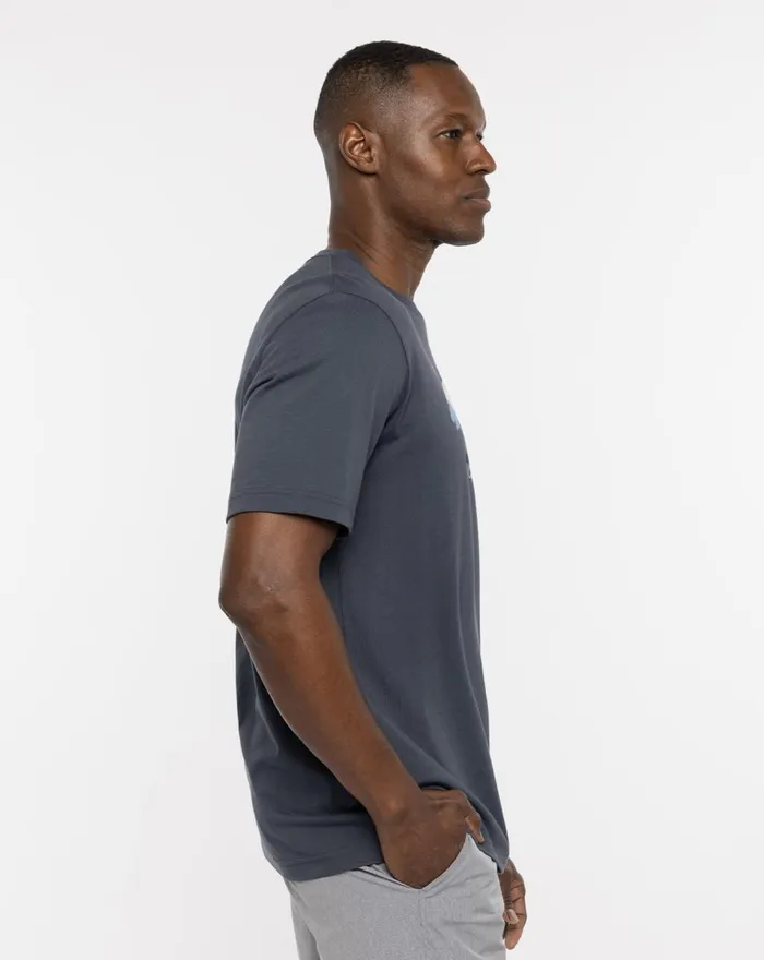 Men Tees TravisMathew FOG CITY TEE Blue Nights