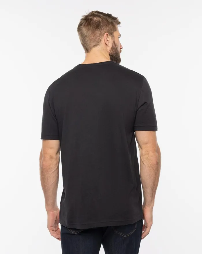 Men Tees TravisMathew HIDDEN PURPOSE TEE Black Men Tees TravisMathew HIDDEN PURPOSE TEE Black