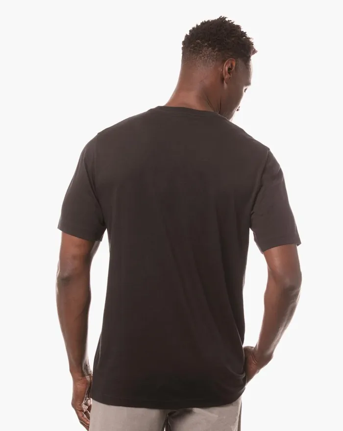 Men Tees TravisMathew HIGHWAY 23 TEE Black
