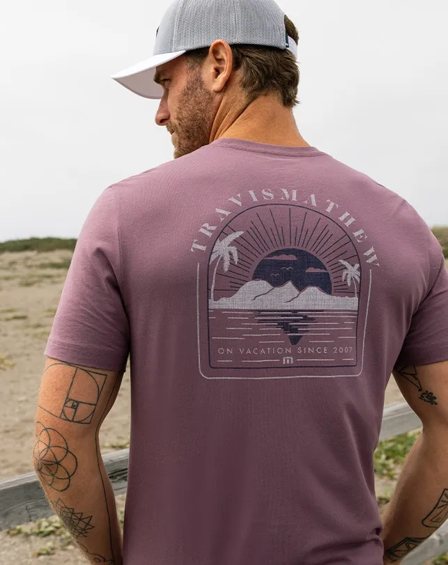 Men Tees TravisMathew HIT THE LIP TEE Flint Men Tees TravisMathew HIT THE LIP TEE Flint