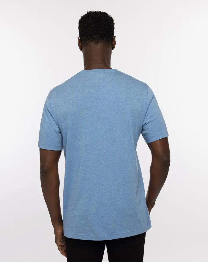 Men Tees TravisMathew MAN OF THE DESERT TEE Heather Blue