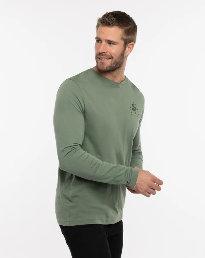Men Tees TravisMathew NATURALIST TEE Laurel Men Tees TravisMathew NATURALIST TEE Laurel